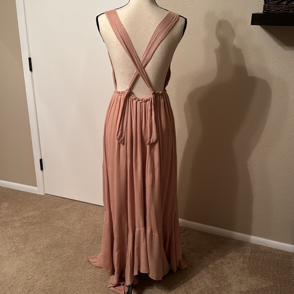 Free People Showstopper Midi. The dress is floor length, I would call it a Maxi - Picture 3 of 6